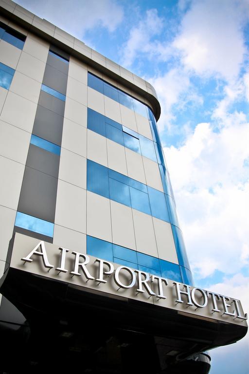 Airport Hotel グアヤキル エクステリア 写真